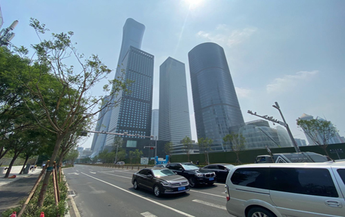 阳光金融中心实拍图2